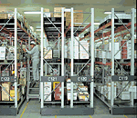 移動ラック納入事例・横浜新港倉庫株式会社殿