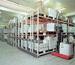 移動ラック納入事例・横浜新港倉庫株式会社殿