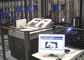 写真2. FA用自動倉庫へのRFID活用モデル　