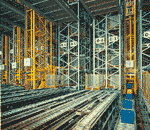 写真2. 世界最大規模（当時）の自動車パーツ管理用自動倉庫「RB」